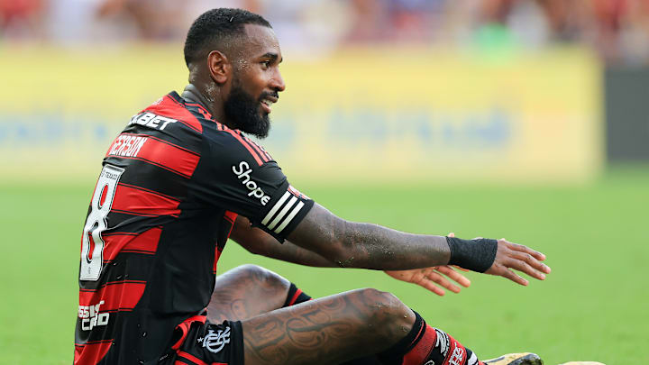 Gerson não vai deixar o Flamengo neste início de 2025