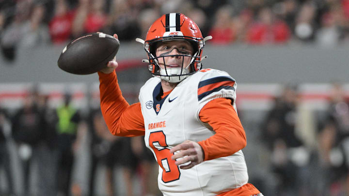 Syracuse quarterback Kyle McCord 