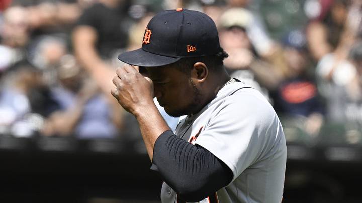 May 30, 2026; Chicago, Illinois, USA;  Detroit Tigers pitcher Framber Valdez (59) scratches his head after he is relieved during the seventh inning against the Chicago White Sox at Rate Field. Mandatory Credit: Matt Marton-Imagn Images