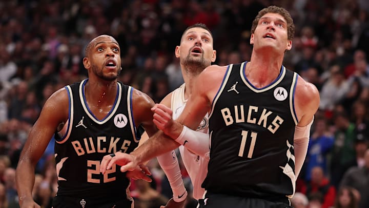 Milwaukee Bucks v Chicago Bulls