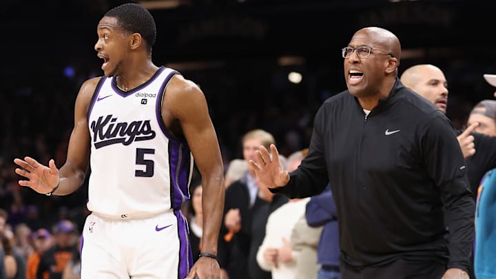 Sacramento Kings v Phoenix Suns