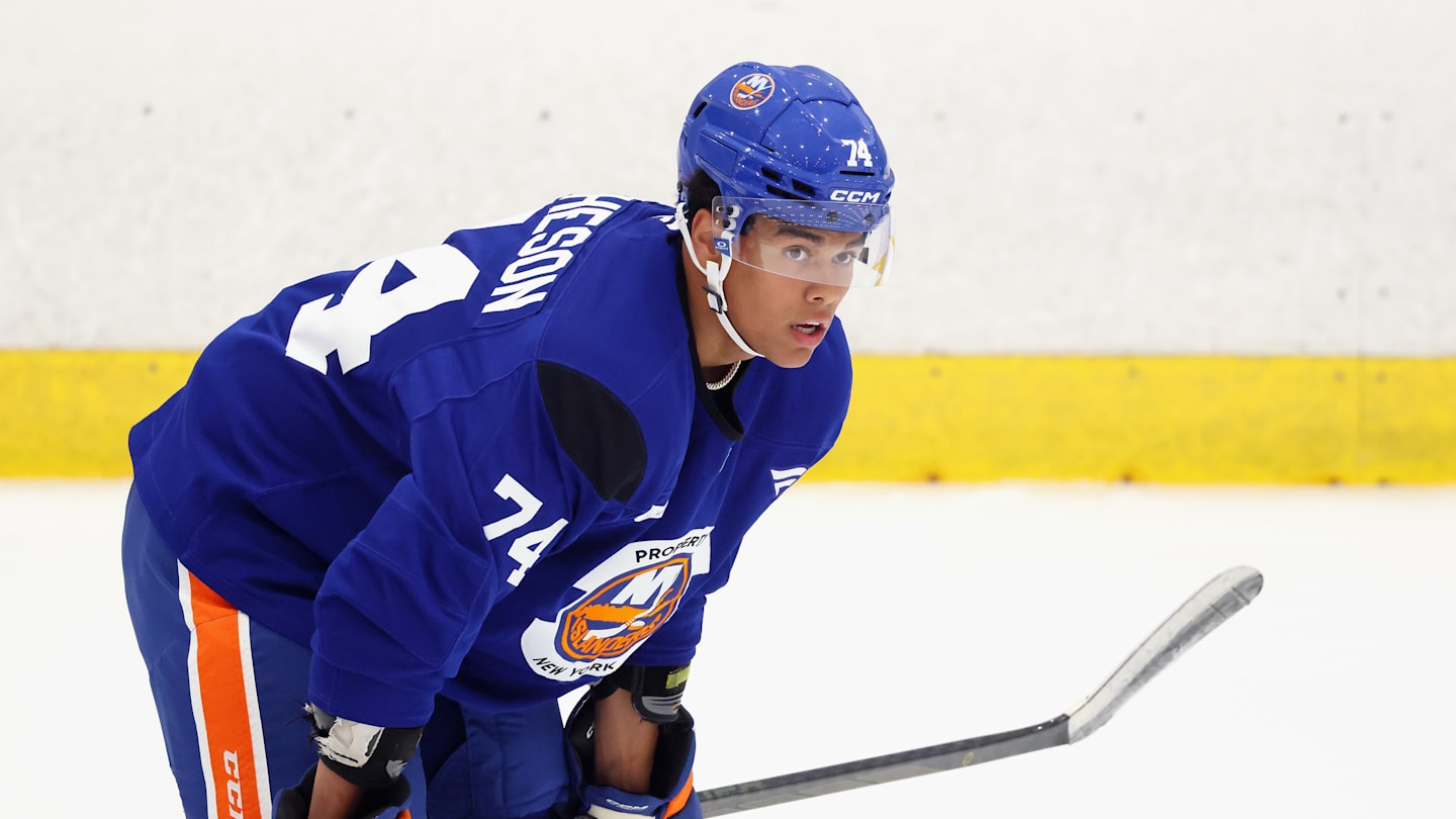 Aitcheson enjoys friendly competitiveness with Schaefer at NY Islanders rookie camp