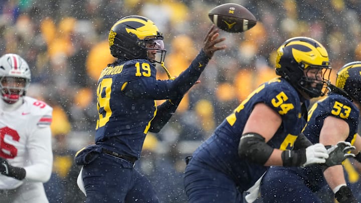 Michigan Wolverines quarterback Bryce Underwood
