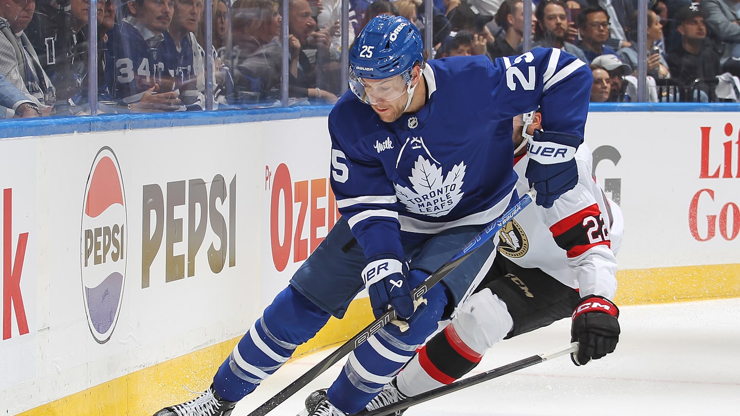 Maple Leafs defenseman says he 'wouldn't want to be anywhere else'
