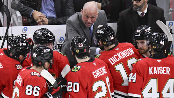 Oct 17, 2025; Chicago, Illinois, USA; Chicago Blackhawks head coach Jeff Blashill talks with the team during the third period against the Vancouver Canucks at the United Center. Mandatory Credit: Matt Marton-Imagn Images Oct 17, 2025; Chicago, Illinois, USA; Chicago Blackhawks head coach Jeff Blashill talks with the team during the third period against the Vancouver Canucks at the United Center. Mandatory Credit: Matt Marton-Imagn Images