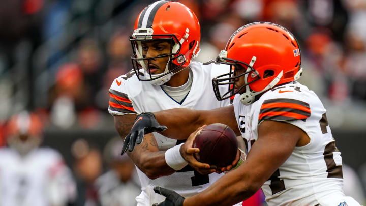 Browns quarterback Deshaun Watson hands off to running back Nick Chubb in the first quarter against the Bengals, Sunday, Dec. 11, 2022, in Cincinnati.

Cleveland Browns At Cincinnati Bengals Week 14