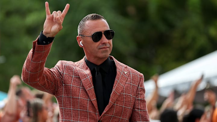 Steve Sarkisian, Sam Houston v Texas
