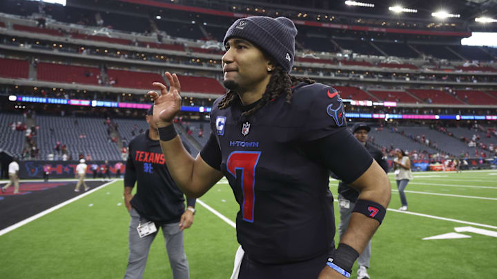 Oct 26, 2025; Houston, Texas, USA; Houston Texans quarterback C.J. Stroud (7) jogs off the field after the game against the San Francisco 49ers at NRG Stadium. Mandatory Credit: Troy Taormina-Imagn Images Oct 26, 2025; Houston, Texas, USA; Houston Texans quarterback C.J. Stroud (7) jogs off the field after the game against the San Francisco 49ers at NRG Stadium. Mandatory Credit: Troy Taormina-Imagn Images