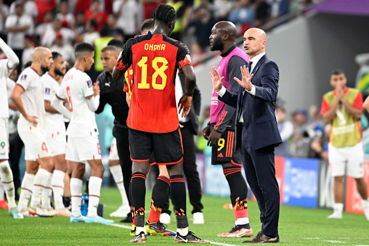 อมาดู โอนานา, โรแบร์โต มาร์ตีเนซ