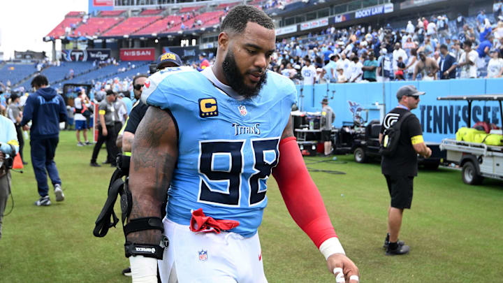 Tennessee Titans defensive tackle Jeffery Simmons (98)