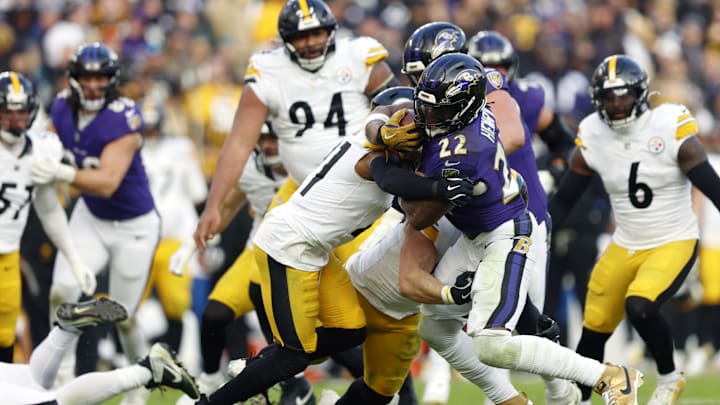 The Steelers and Ravens will face off in the AFC North championship on Sunday night.