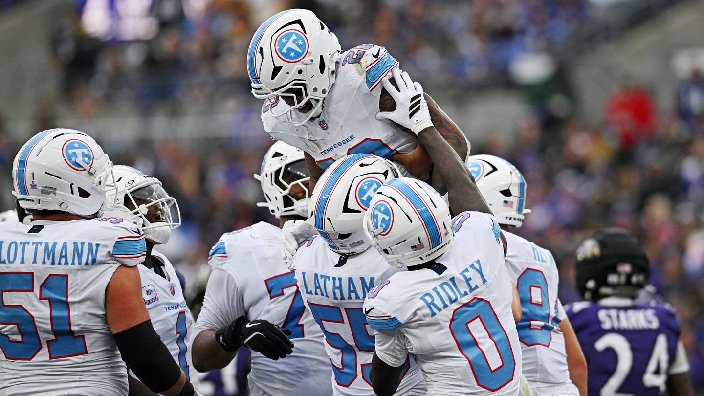 Where to Watch and 2 Things to Expect: Titans Host 0-4 Texans in Battle for First Victory