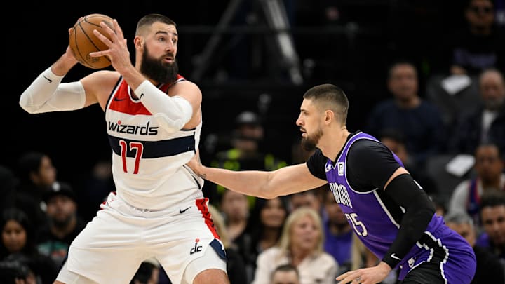 Jonas Valanciunas pasó de Washington Wizards a Sacramento Kings