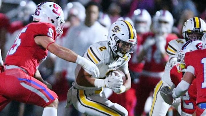 BYU-bound RB Kingston Keanaaina, who signed at BYU on Wednesday, breaks free momentarily while leading Saint Francis to a 27-13 win at St. Ignatius in San Francisco on Oct. 18, 2024 Keanaaina's Lancers host Grant tonight at 7:30 p.m. in a CIF Division 2-AA NorCal Regional championship. St. Ignatius, the CCS Open champion, travels to Central of Fresno on Saturday. 