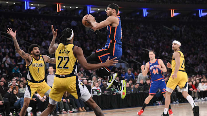 Feb 10, 2024; New York, New York, USA; New York Knicks guard Josh Hart (3) looks to pass the ball as Indiana Pacers forward Obi Toppin (1) and Indiana Pacers forward Isaiah Jackson (22) defend during the fourth quarter at Madison Square Garden. Mandatory Credit: John Jones-Imagn Images Feb 10, 2024; New York, New York, USA; New York Knicks guard Josh Hart (3) looks to pass the ball as Indiana Pacers forward Obi Toppin (1) and Indiana Pacers forward Isaiah Jackson (22) defend during the fourth quarter at Madison Square Garden. Mandatory Credit: John Jones-Imagn Images