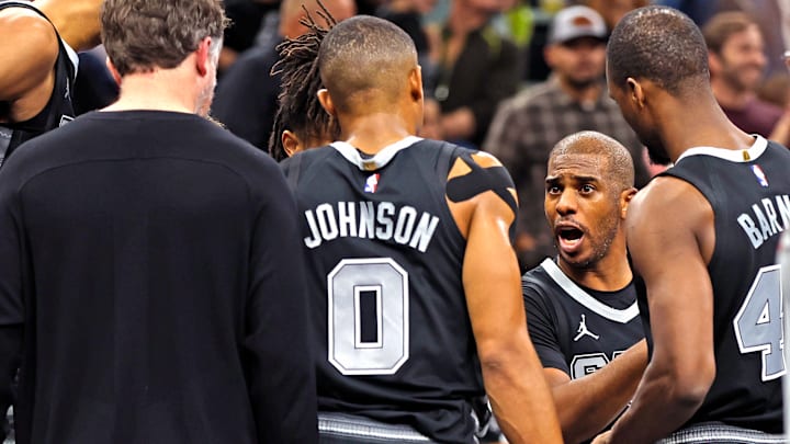 Los Angeles Lakers v San Antonio Spurs - Emirates NBA Cup