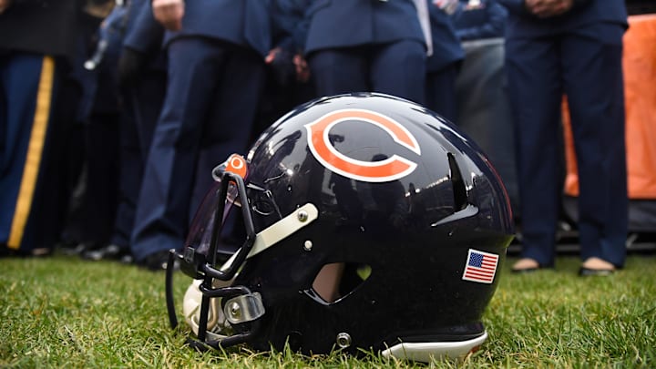 Chicago Bears, Helmet