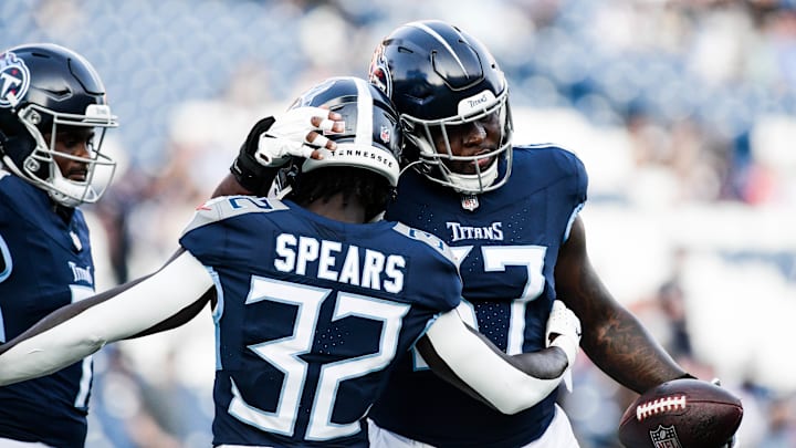 New England Patriots v Tennessee Titans