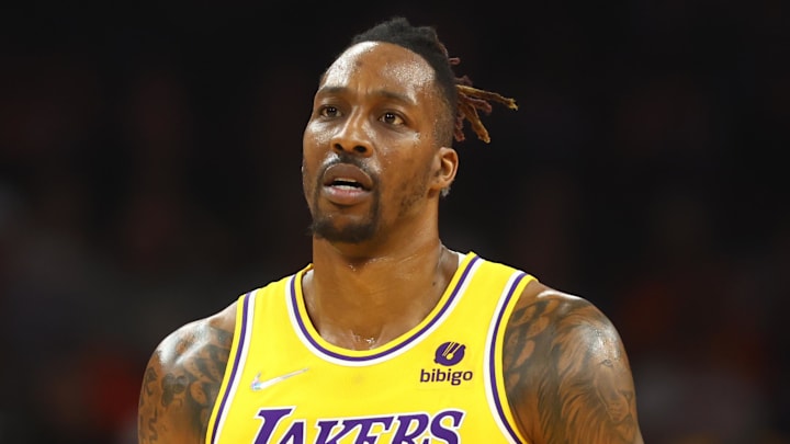 Apr 5, 2022; Phoenix, Arizona, USA; Los Angeles Lakers center Dwight Howard (39) against the Phoenix Suns at Footprint Center. Mandatory Credit: Mark J. Rebilas-Imagn Images Apr 5, 2022; Phoenix, Arizona, USA; Los Angeles Lakers center Dwight Howard (39) against the Phoenix Suns at Footprint Center. Mandatory Credit: Mark J. Rebilas-Imagn Images