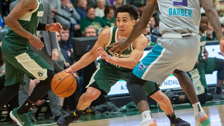 Travis Trice of the Wisconsin Herd drives the ball around Greensboro Swarm's Cat Barber at the Menominee Nation Arena Friday, November 2, 2018.
Osh 110218 Wiherd 04 Jm Travis Trice of the Wisconsin Herd drives the ball around Greensboro Swarm's Cat Barber at the Menominee Nation Arena Friday, November 2, 2018.
Osh 110218 Wiherd 04 Jm