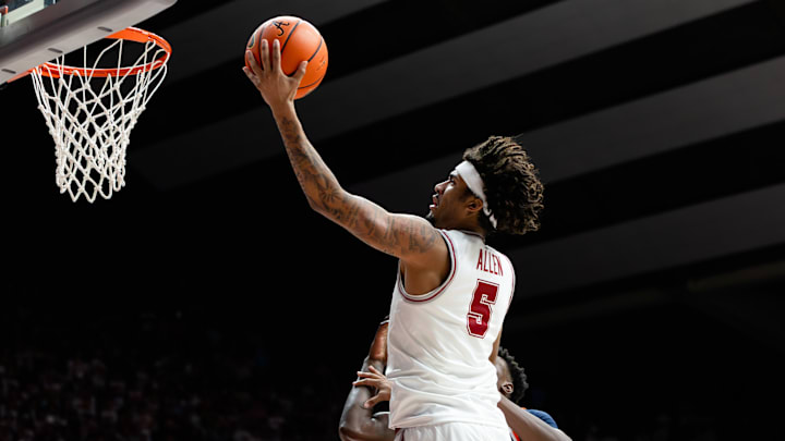 Alabama forward Amari Allen sinks a lay up in the second half of the game against Auburn on Mar. 7, 2026.