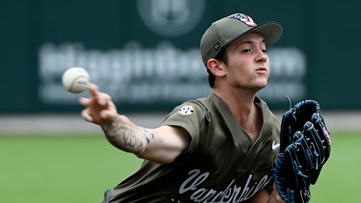 Vanderbilt pitcher Connor Fennell (39) throw to a Georgia batter during the first inning of an NCAA college baseball game at Hawkins Field Saturday, April 19, 2025, in Nashville, Tenn.