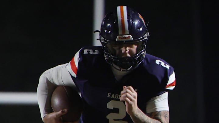 Nashville Christian's Jared Curtis (2) runs the ball during their game at Nashville Christian School Friday, Nov. 14, 2021. Nashville Christian's Jared Curtis (2) runs the ball during their game at Nashville Christian School Friday, Nov. 14, 2021.