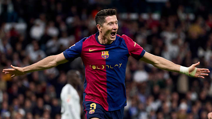 Robert Lewandowski et le FC Barcelone peuvent avoir le sourire. Robert Lewandowski et le FC Barcelone peuvent avoir le sourire.