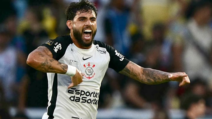 Chapecoense x Corinthians se enfrentam pelo Brasileirão 2026