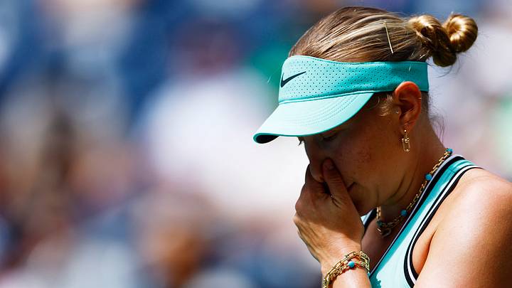 Tennis - U.S. Open - Flushing Meadows, New York, United States - September 5, 2026 Amanda Anisimova of the U.S. reacts during her third round match against Austria's Anastasia Potapova REUTERS/Jeenah Moon Tennis - U.S. Open - Flushing Meadows, New York, United States - September 5, 2026 Amanda Anisimova of the U.S. reacts during her third round match against Austria's Anastasia Potapova REUTERS/Jeenah Moon