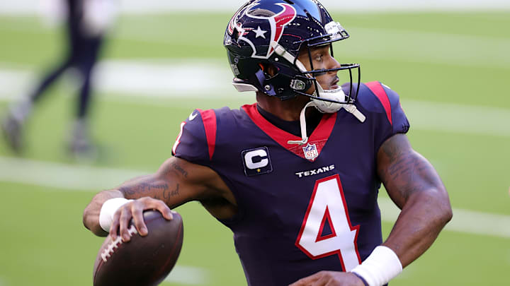 Deshaun Watson sigue con futuro incierto en la NFL