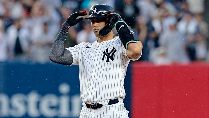 Giancarlo Stanton fue inscrito en la lista de lesionados 