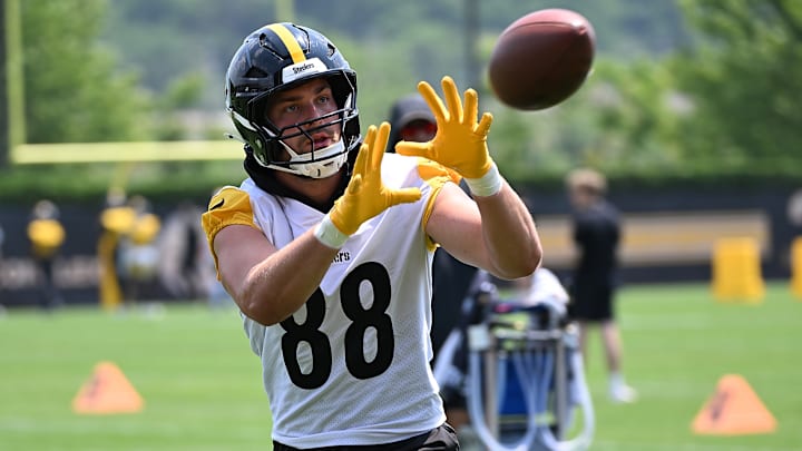 Former Penn State football and current Pittsburgh Steelers tight end Pat Freiermuth during Steelers minicamp