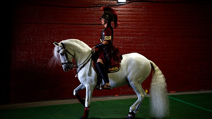 USC Football, USC Trojans