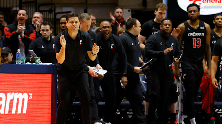 Cincinnati Bearcats take on Big 12 rival West Virginia Mountaineers in 2024