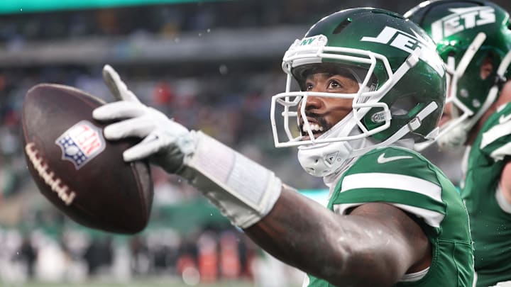 The Packers signed Tyrod Taylor to back up Jordan Love.