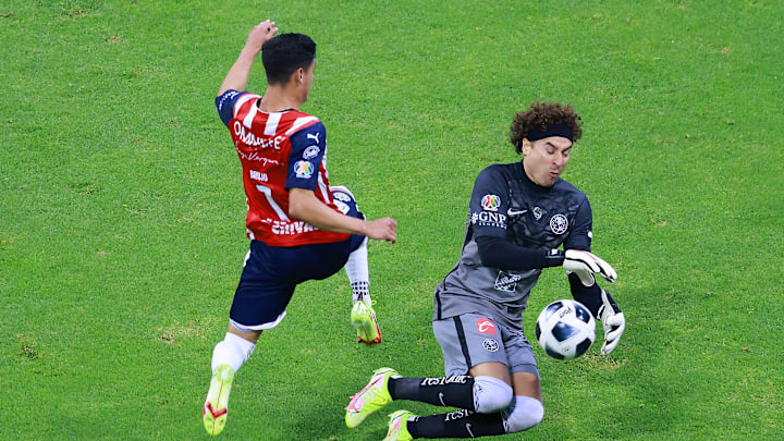 America v Chivas - Torneo Apertura 2021 Liga MX