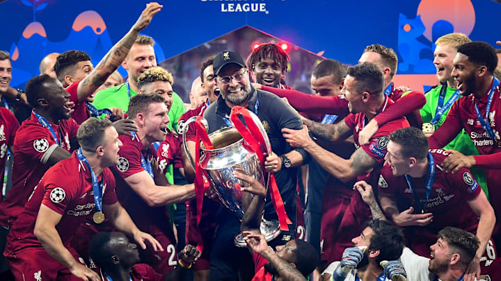 Liverpool é uma das equipes que segue viva na luta pelo título