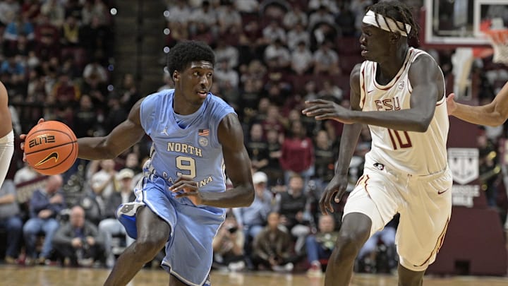 UNC basketball forward Drake Powell