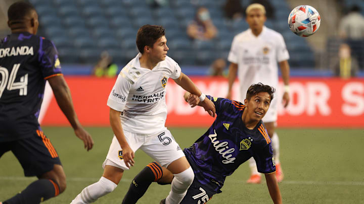 Los Angeles Galaxy v Seattle Sounders FC