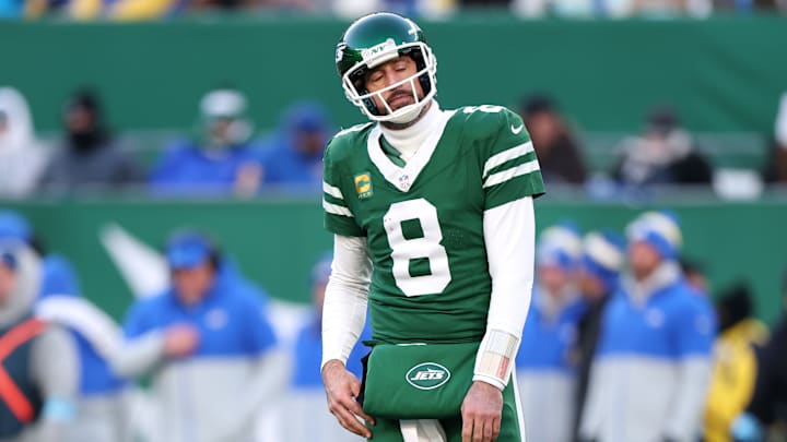 Aaron Rodgers during an NFL matchup between the New York Jets and Los Angeles Rams