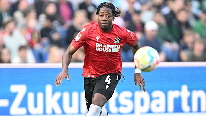 Bright Arrey-Mbi soll bei Hannover 96 bleiben