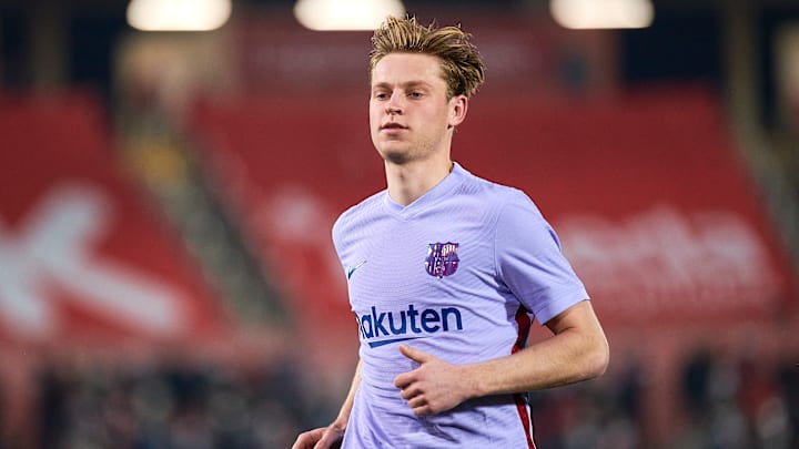 De Jong has struggled at Barça this year De Jong has struggled at Barça this year