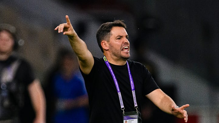 Treinador foi demitido do León após eliminação no Mundial de Clubes Treinador foi demitido do León após eliminação no Mundial de Clubes