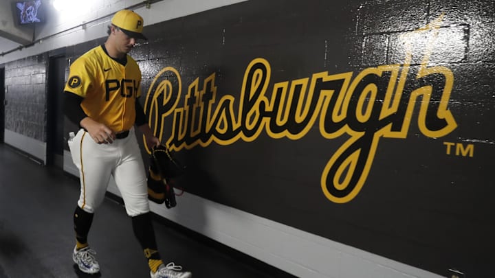 Aug 16, 2024; Pittsburgh, Pennsylvania, USA;  Pittsburgh Pirates starting pitcher Paul Skenes (30) makes his way to the field to warm up before pitching against the Seattle Mariners at PNC Park. Mandatory Credit: Charles LeClaire-Imagn Images