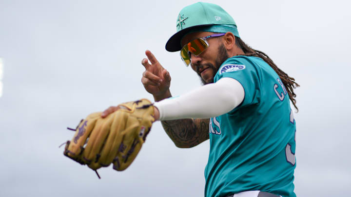 Los Angeles Angels v Seattle Mariners