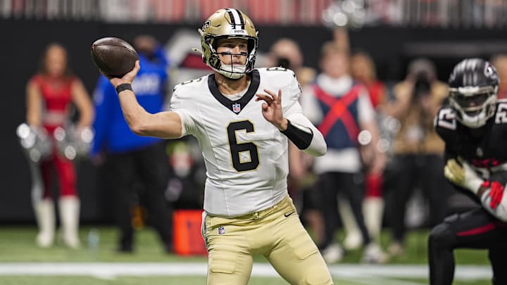 Jan 4, 2026; Atlanta, Georgia, USA; New Orleans Saints quarterback Tyler Shough (6) passes the ball against the Atlanta Falcons during the first quarter at Mercedes-Benz Stadium. Mandatory Credit: Dale Zanine-Imagn Images