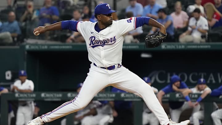 Sep 19, 2024; Arlington, Texas, USA; Texas Rangers pitcher Kumar Rocker (80) throws to the plate during the first inning against the Toronto Blue Jays at Globe Life Field. Sep 19, 2024; Arlington, Texas, USA; Texas Rangers pitcher Kumar Rocker (80) throws to the plate during the first inning against the Toronto Blue Jays at Globe Life Field.