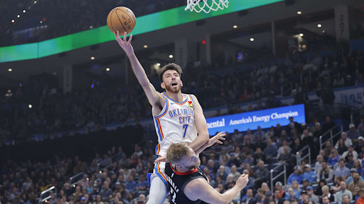 Mar 3, 2025; Oklahoma City, Oklahoma, USA; Oklahoma City Thunder forward Chet Holmgren (7) shoots over Houston Rockets center Jock Landale (2) during the first quarter at Paycom Center. Mandatory Credit: Alonzo Adams-Imagn Images Mar 3, 2025; Oklahoma City, Oklahoma, USA; Oklahoma City Thunder forward Chet Holmgren (7) shoots over Houston Rockets center Jock Landale (2) during the first quarter at Paycom Center. Mandatory Credit: Alonzo Adams-Imagn Images