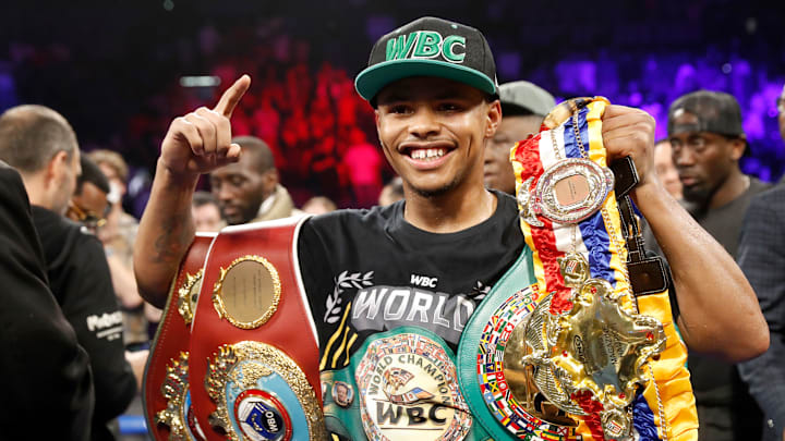 Shakur Stevenson derrotó a Oscar Valdez
